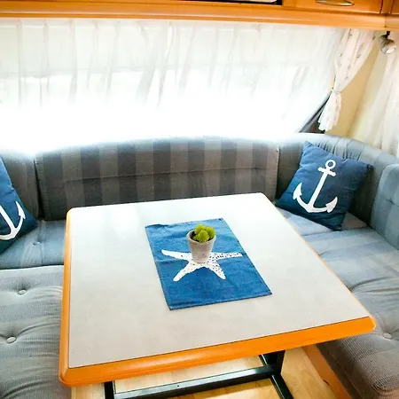 Campsite Caravans Basko Polje 3*